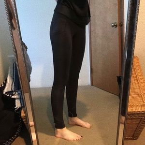 Lucy Black Leggings